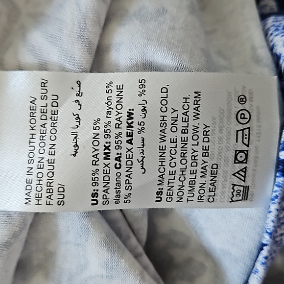 Chico's blue/white fancy print short sleeve casual dress-2 - Picture 6 of 8